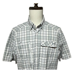 Under Armour Shirt Mens XL Gray White Plaid Vented Heat Gear Loose Fishing